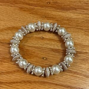 Faux Pearl Silvery Metal Bracelet